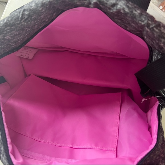 Victoria’s Secret Pink Marl Gray Quilted Duffle Bag Reflective Logo NWT - Picture 3 of 6